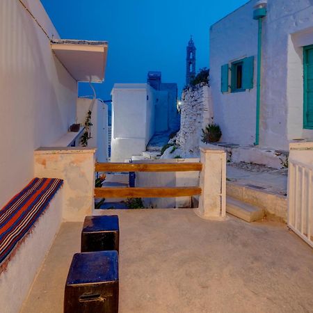 Syros Art House Villa Ано Сирос Екстериор снимка